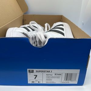 Superstar J Adidas